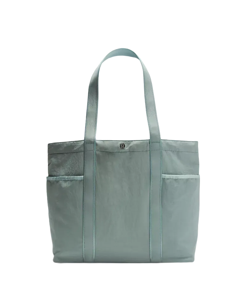 Lululemon Daily Multi Pocket Tote Bag 20l Crater Blue/frosted Jade
