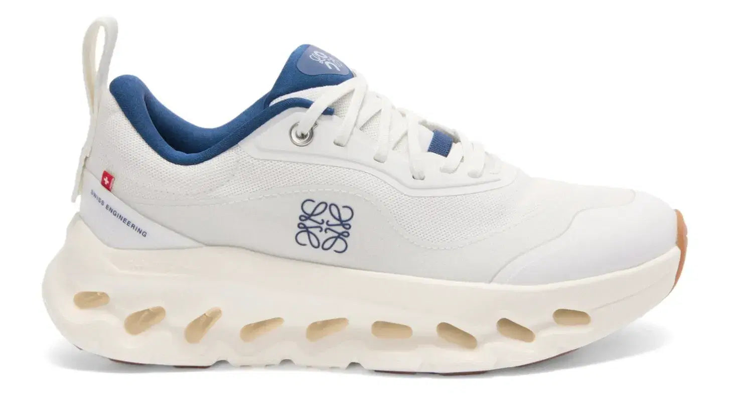 On Running Cloudtilt 2 X Loewe White Navy